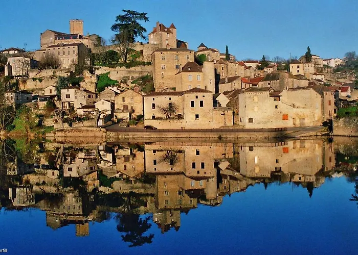 Presbytere De Cassagnes Nyaraló *