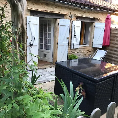 Presbytère De Cassagnes Hébergement de vacances *