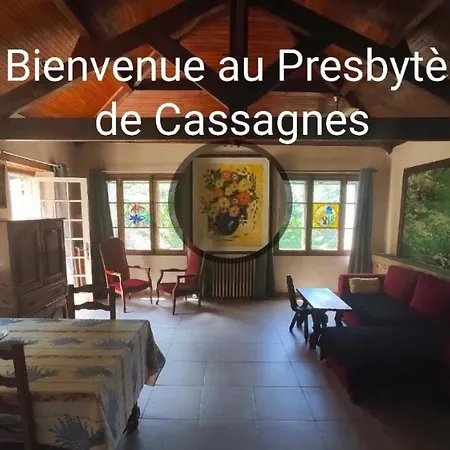 Presbytère De Cassagnes * Cassagnes (Lot)