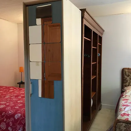 Hébergement de vacances Presbytère De Cassagnes *