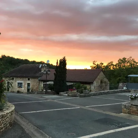 Presbytere De Cassagnes *