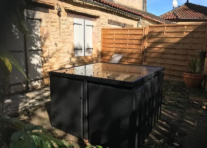 Presbytere De Cassagnes 度假居