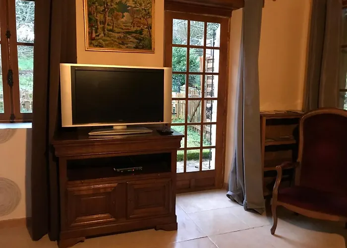 Tatil Evi Presbytere De Cassagnes